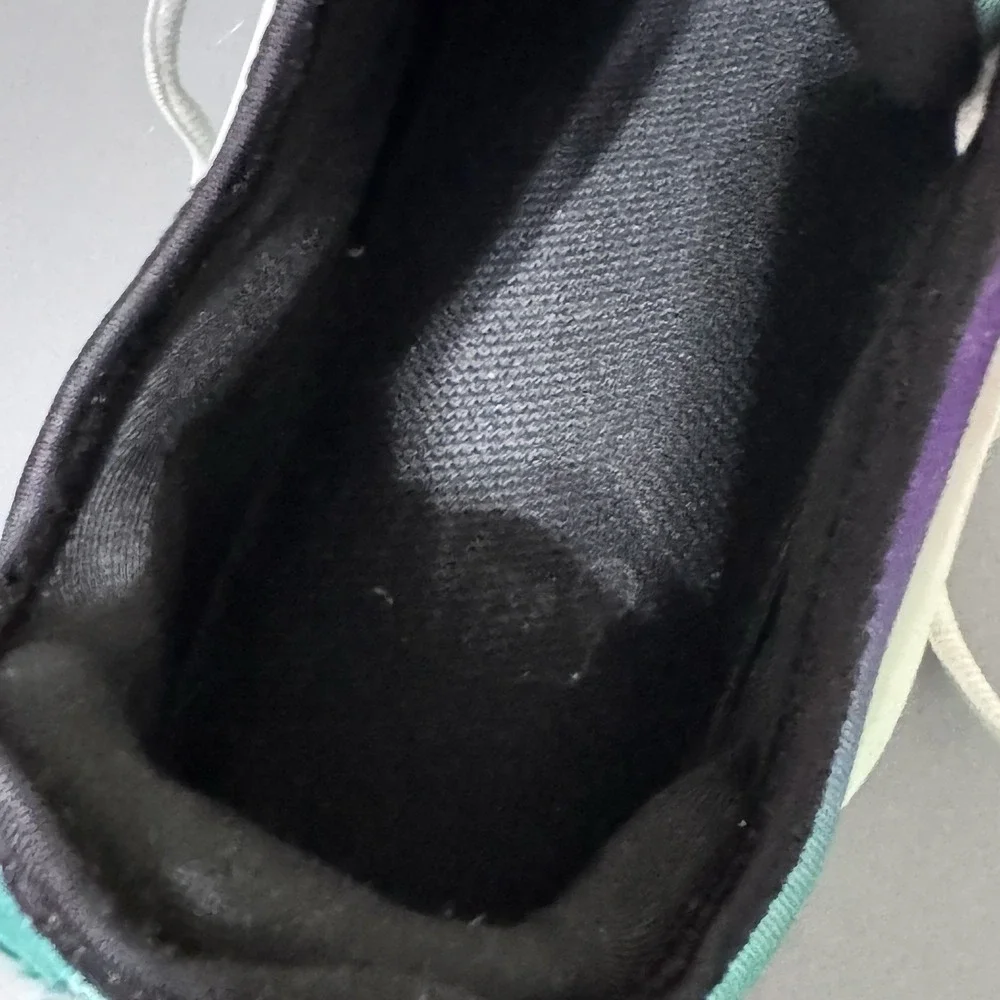 Nike Air Vapormax Plus Mens Size US 10.5 White Fierce Purple Grape Sneakers - Picture 3 of 16